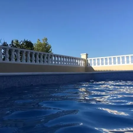 Casa Del Bosque Con Piscina En Sitges